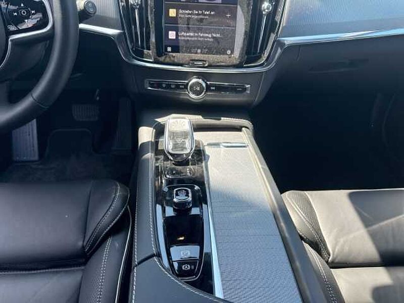 Volvo V90 Plus Dark B4 Diesel EU6d StandHZG Leder digitales Cockpit Memory Sitze Soundsyst