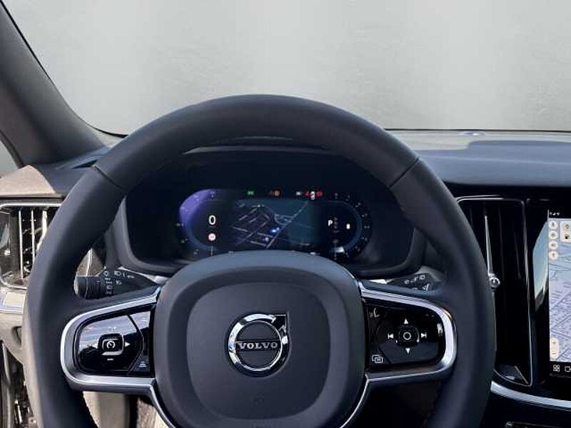 Volvo V60 Plus Dark B4 Benzin EU6d Leder digitales Cockpit Memory Sitze Soundsystem LED Ku