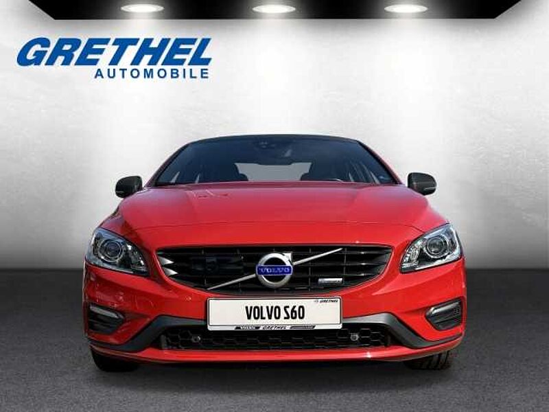 Volvo S60 Summum AWD T6 StandHZG Navi Leder Panoramadach Memory Sitze Soundsystem