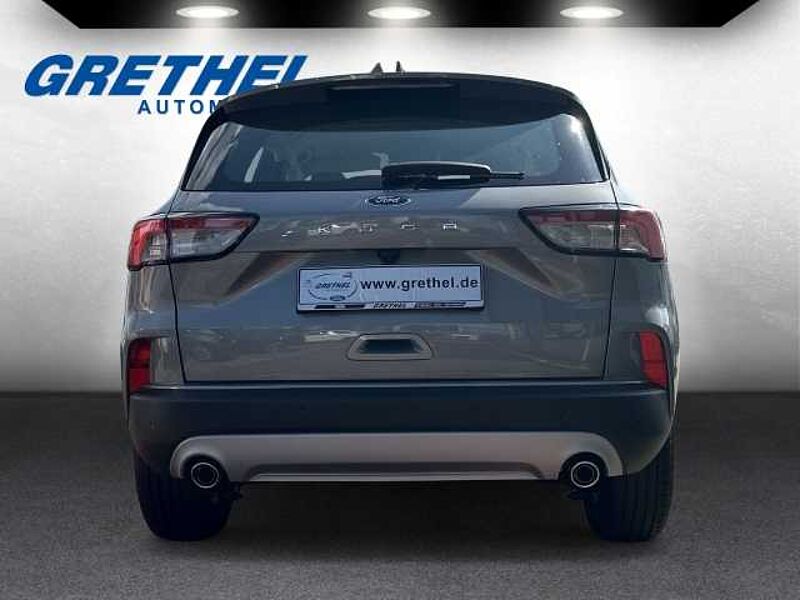 Ford Kuga Titanium Navi FGS 5 Jahr/50.000 UVP: 41.590€