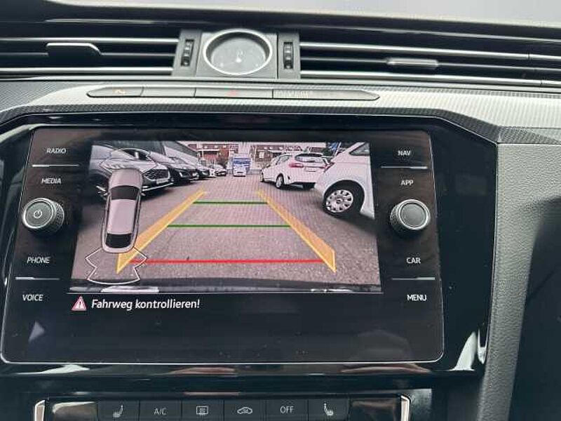 Volkswagen Arteon R-Line 2.0 TSI Navi Leder digitales Cockpit LED Sperrdiff.