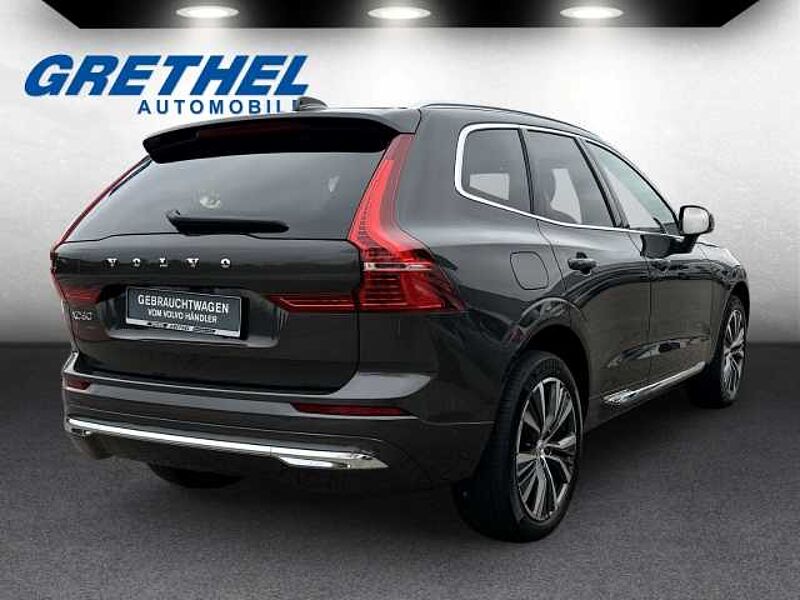 Volvo XC60 Inscription Recharge Plug-In Hybrid AWD T6 Twin Engine AHK-klappbar Navi digital