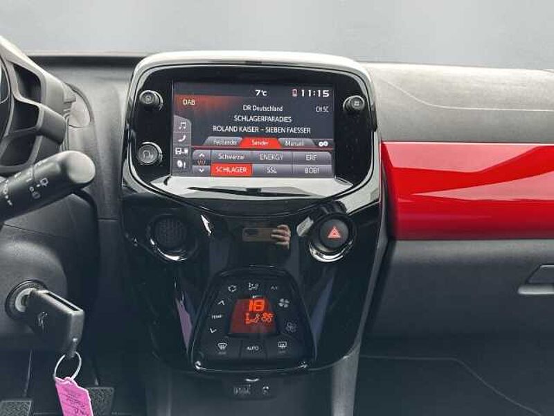 Citroen C1 JCC+ 1.0 VTi Apple CarPlay Android Auto Klimaautom DAB SHZ Rückfahrkam. Notbrems